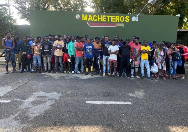 Detienen 159 haitianos indocumentados durante operativos en Valverde