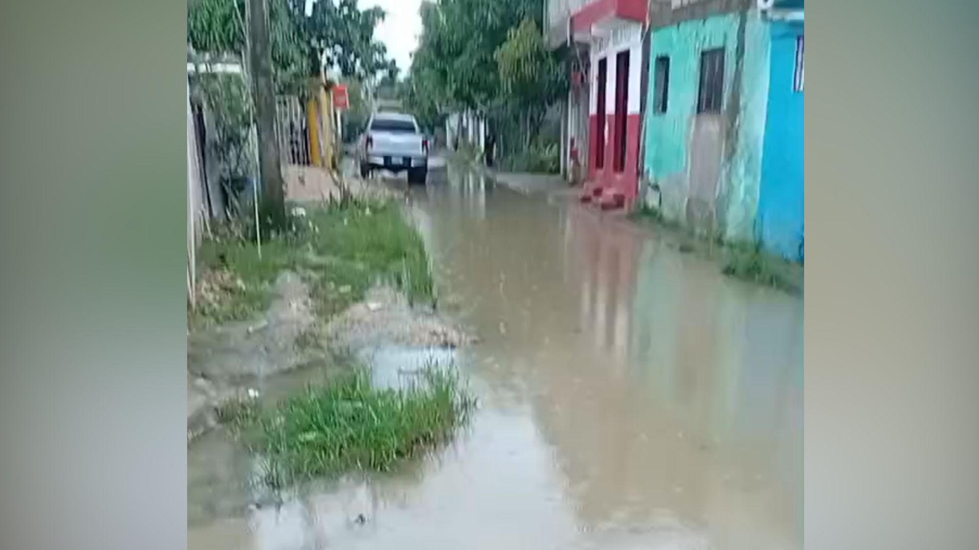 Residentes de Pedro Justo Carrión denuncian abandono de calles en San Pedro de Macorís
