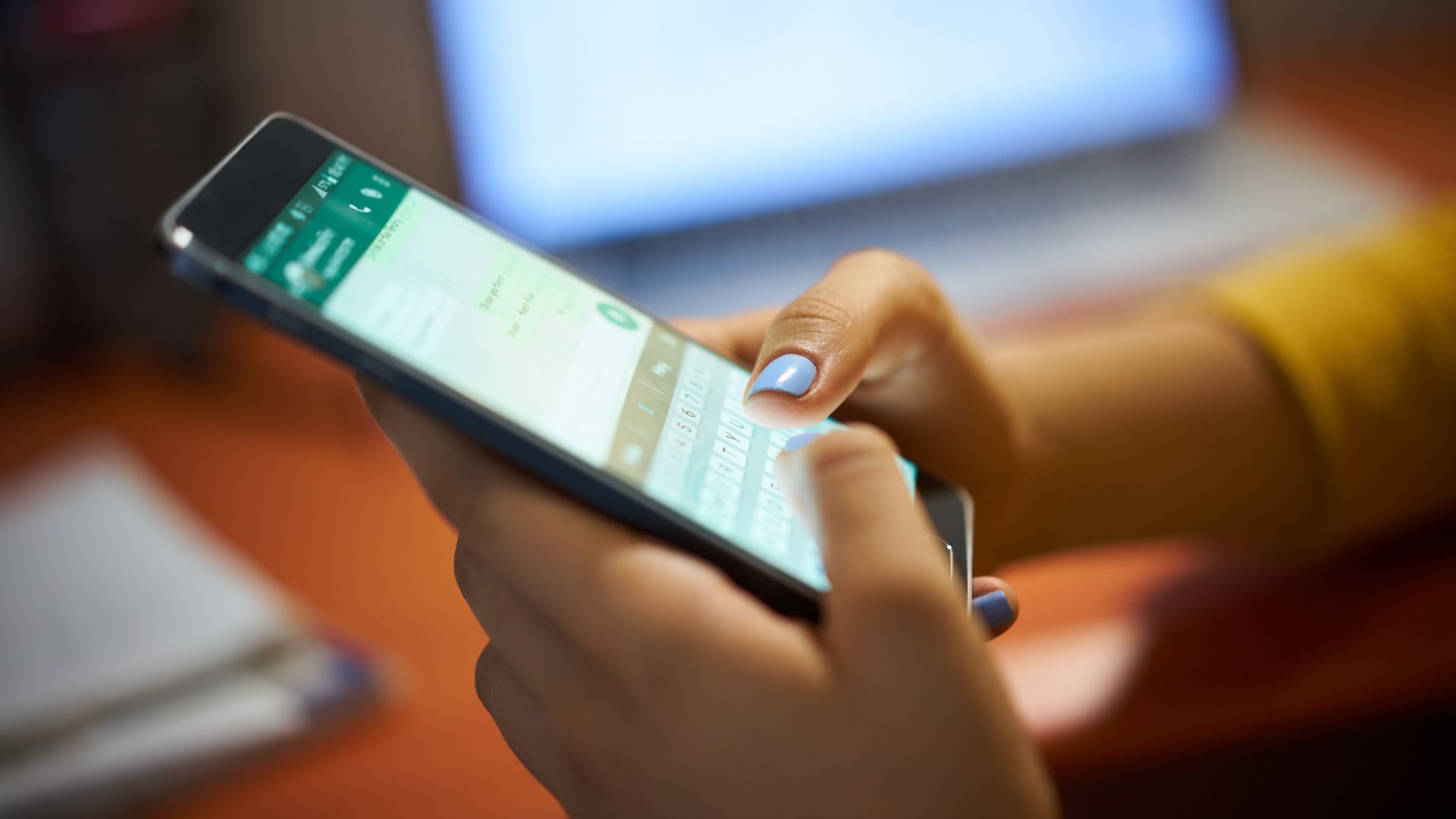 El truco para salir de un grupo de WhatsApp sin levantar sospechas