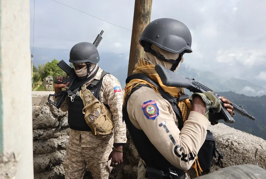 Un ataque de bandas deja casi 20 muertos y 500 casas incendiadas en Haití