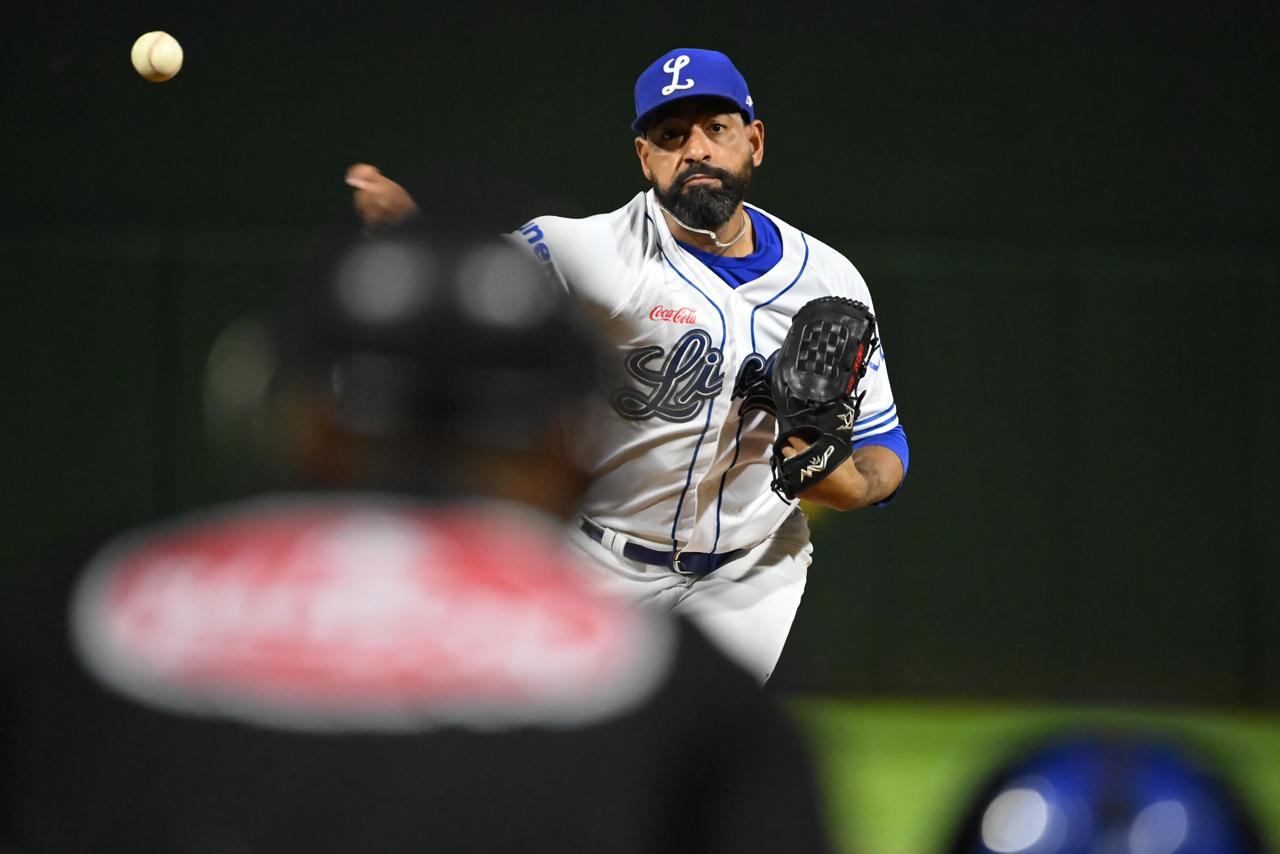 Valdez se luce en triunfo del Licey sobre Gigantes