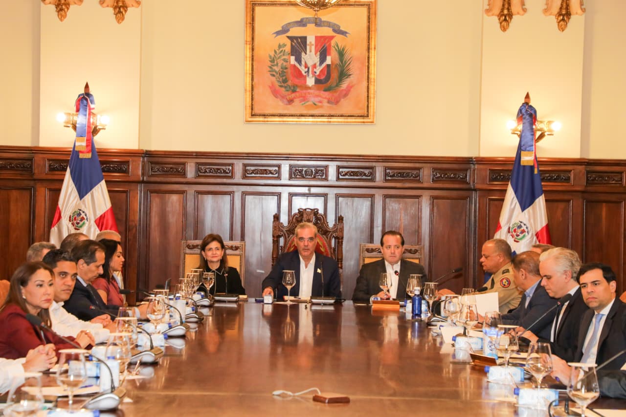 Gobierno realiza 54.º Consejo de Ministros; coordinan acciones para el 2026
