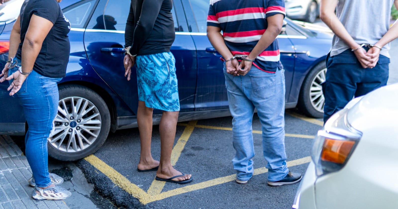 Arrestan a cuatro personas vinculadas a decomiso de cacaina en el AILA en agosto