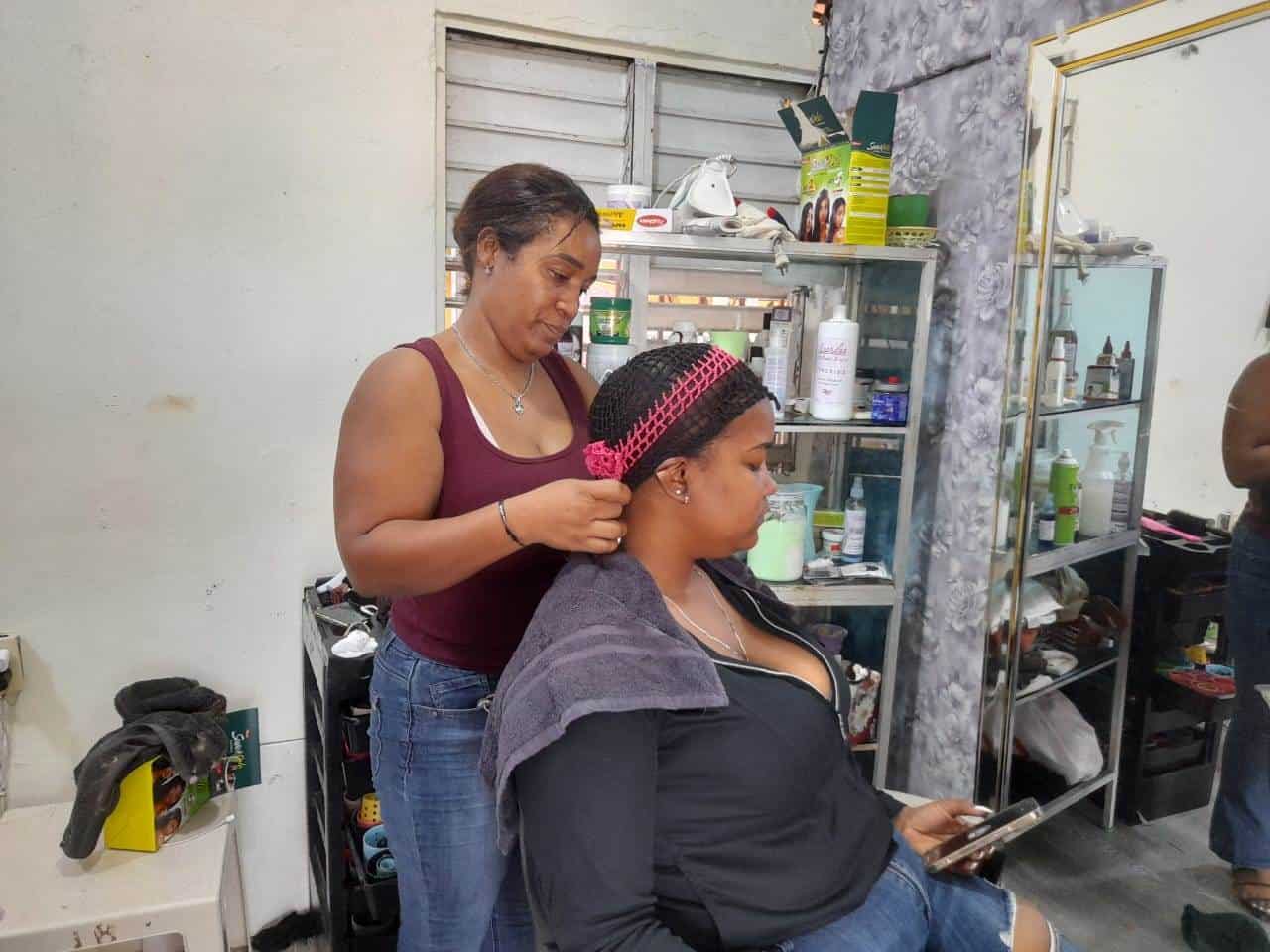 Dominicanas celebran cada 24 de diciembre el Día Nacional del Tubi