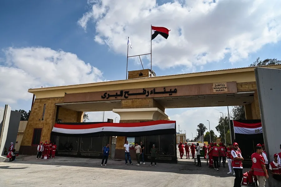 Israel anuncia que reabrirá el cruce de Rafah para la salida de gazatíes pero Egipto niega acuerdo