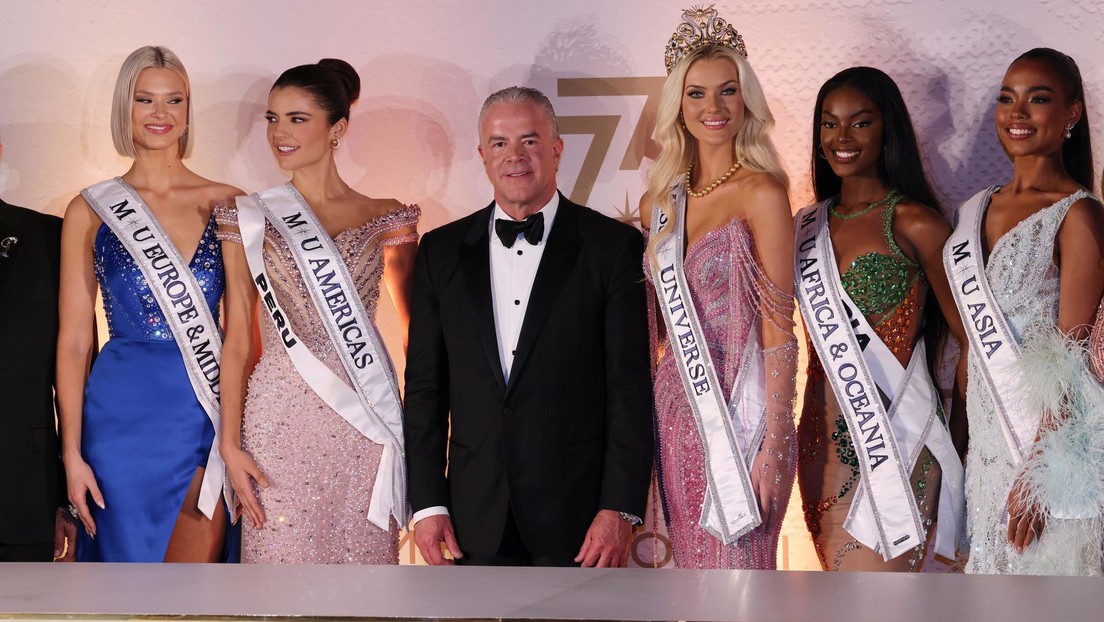 Ordenan captura de Raúl Rocha, presidente de Miss Universo, por tráfico de armas e hidrocarburos