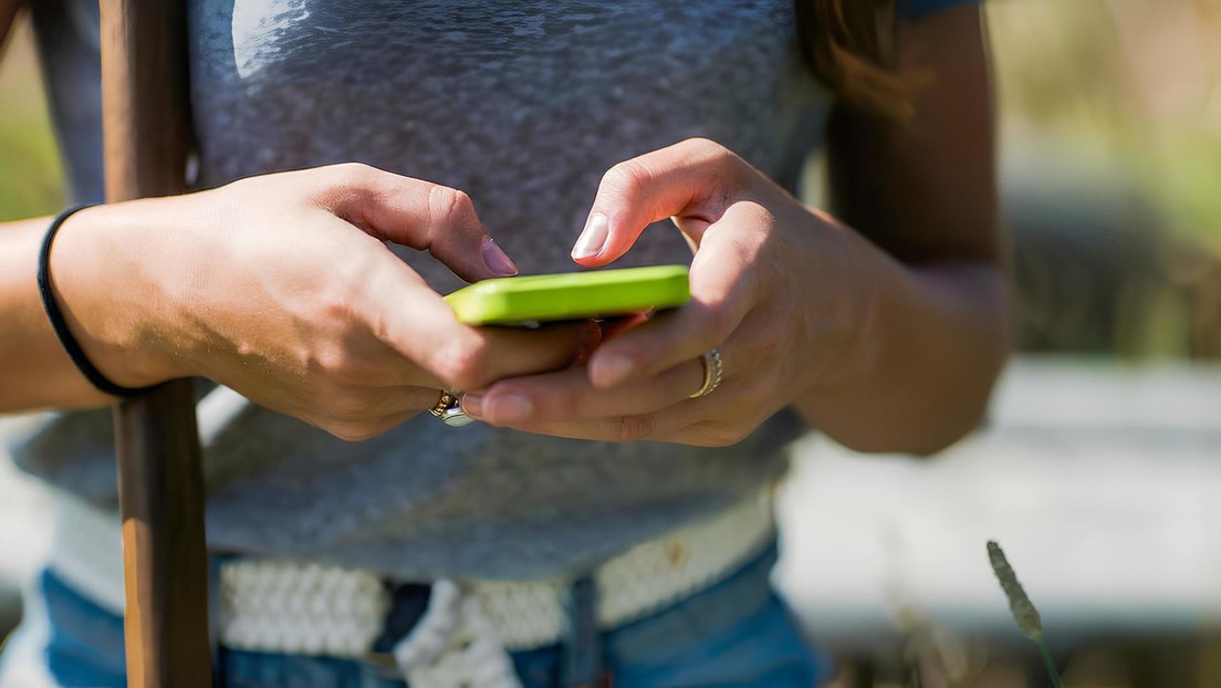 Desmantelan red de explotación laboral en España que captaba inmigrantes con ‘app’ de citas