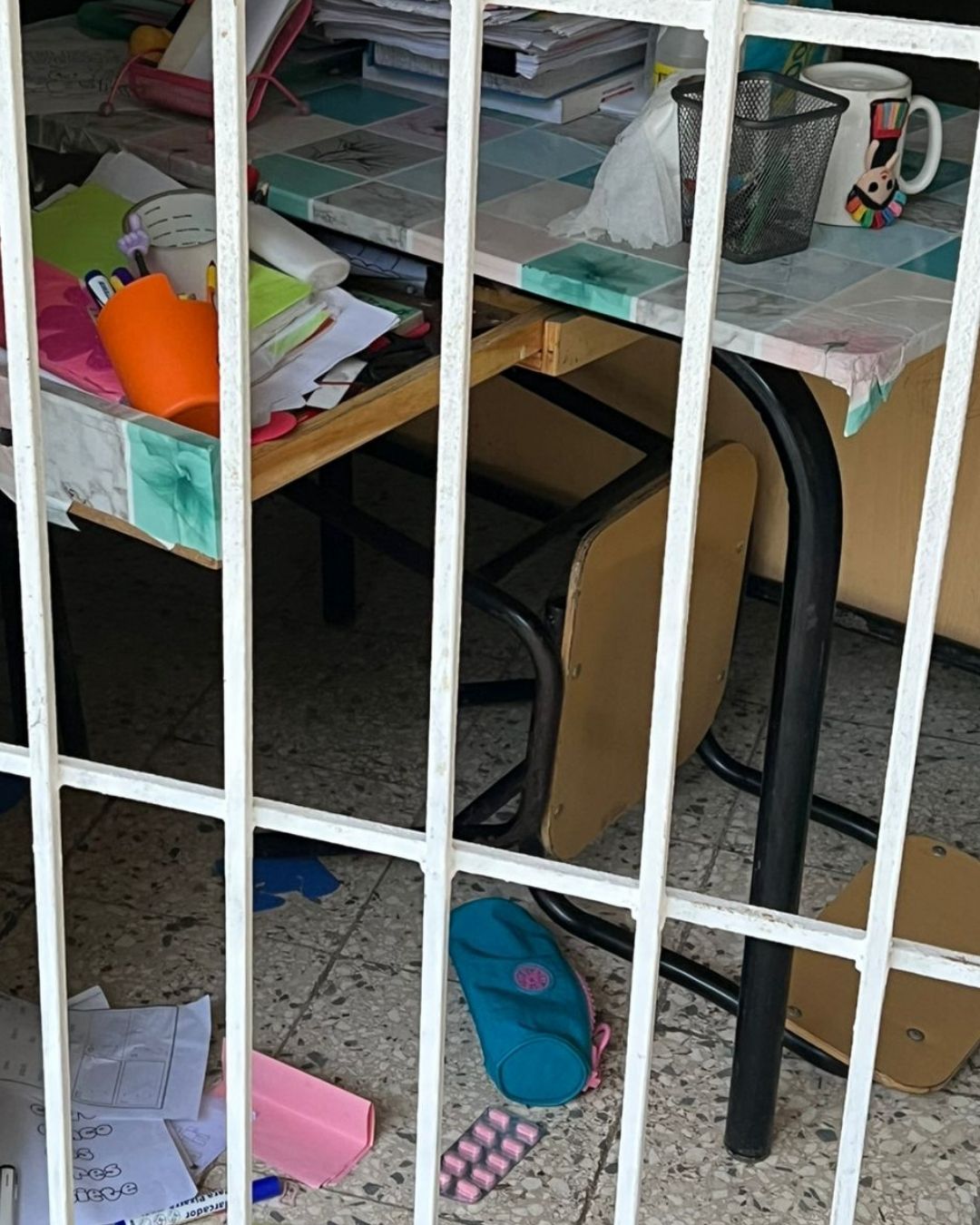 Antisociales irrumpen en escuela María Amada Ramírez Díaz y roban equipos en Hato Nuevo