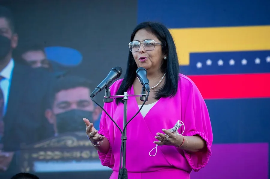 Delcy Rodríguez decreta 7 días de duelo en honor a «jóvenes mártires» que defendieron a Nicolás Maduro