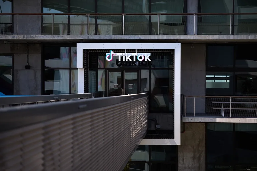 TikTok vende la mayoría de sus operaciones en EE. UU. y pone fin a la disputa legal