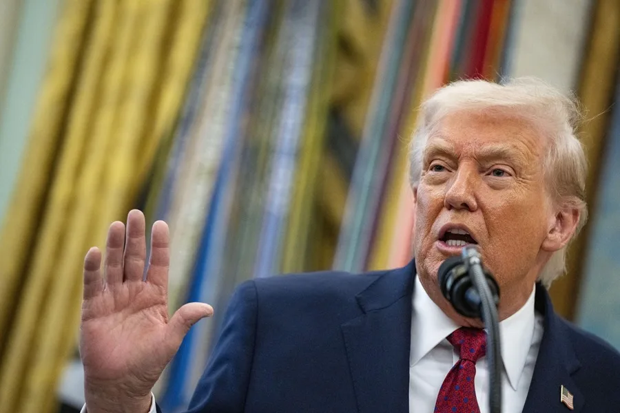 Trump castigará a cualquier país que «haga negocios» con Irán con un arancel del 25 %