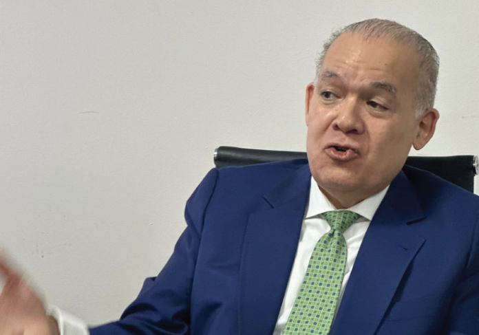 Presidente Abinader nombra a Pedro Porfirio Urrutia Sangiovanni como director de la DGII