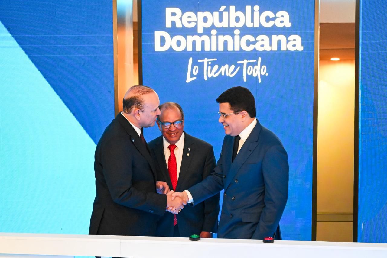 Santiago se posiciona como destino turístico integral en FITUR 2026, afirma Ulises Rodríguez