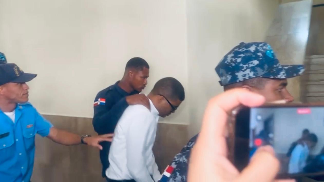 Jueza mantiene en prisión a estudiante de la UASD acusado de matar a un seguridad