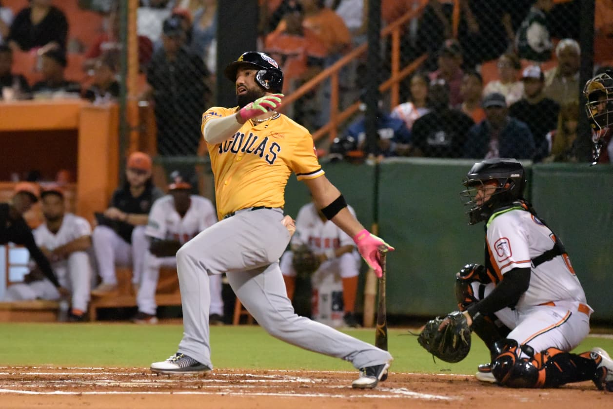 Lidom anula juego entre Águilas y Toros por violación al roster de extranjeros