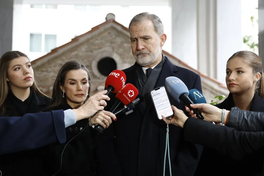 Los reyes trasladan su consternación por el accidente de Adamuz: «Es el momento de ayudar»