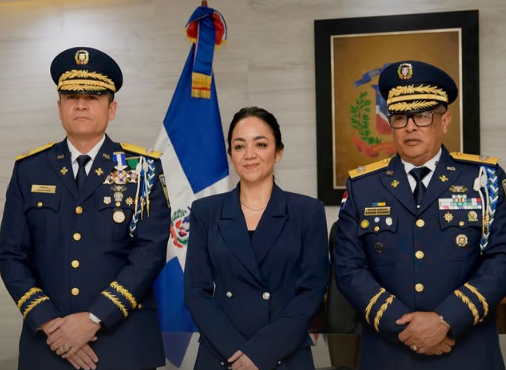 Andrés Modesto Cruz Cruz asume como director general de la Policía Nacional