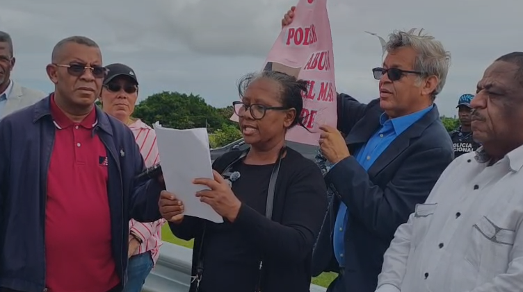 37 familias de Bávaro denuncian despojo de terrenos y exigen intervención del gobierno