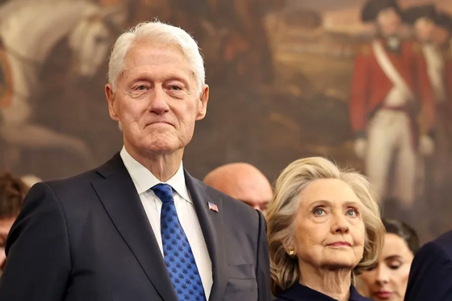 El expresidente de EE.UU. Bill Clinton testificará ante el Congreso por el caso Epstein