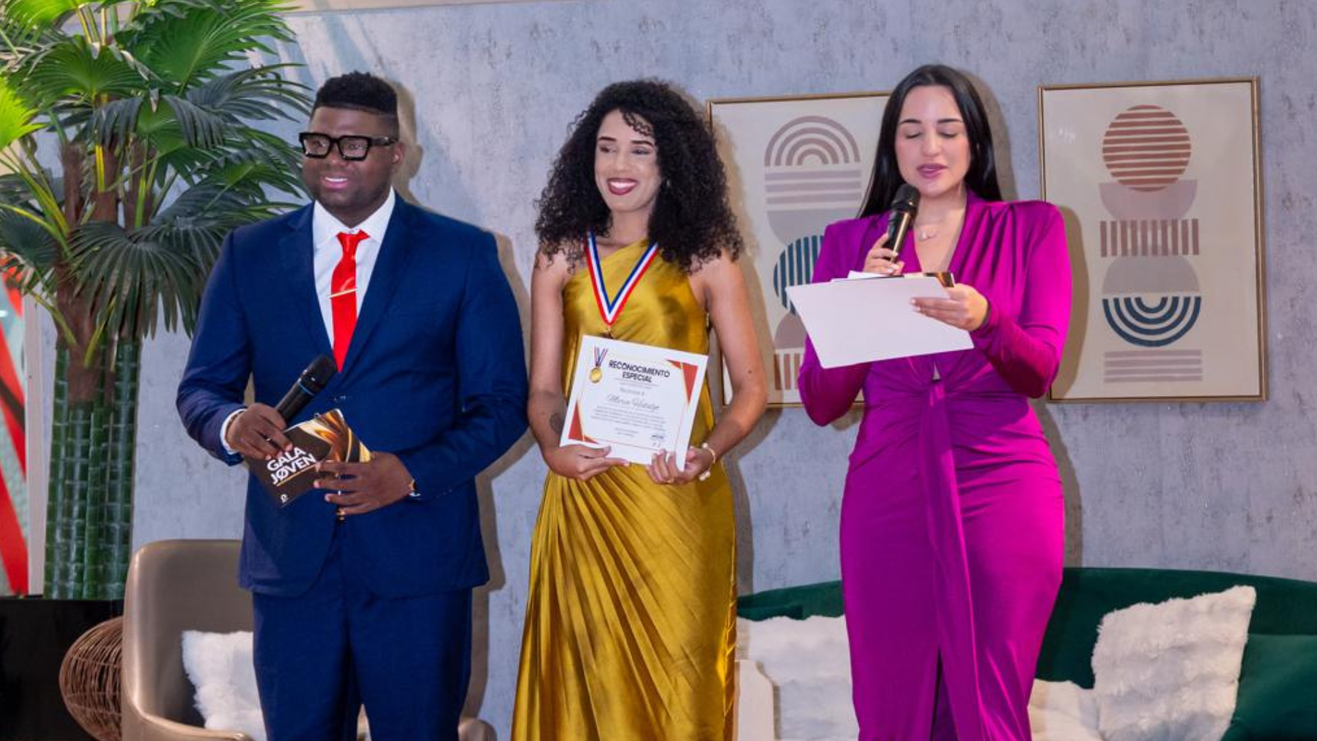 Gala Joven 2026 reconoce la trayectoria de la periodista María Hidalgo