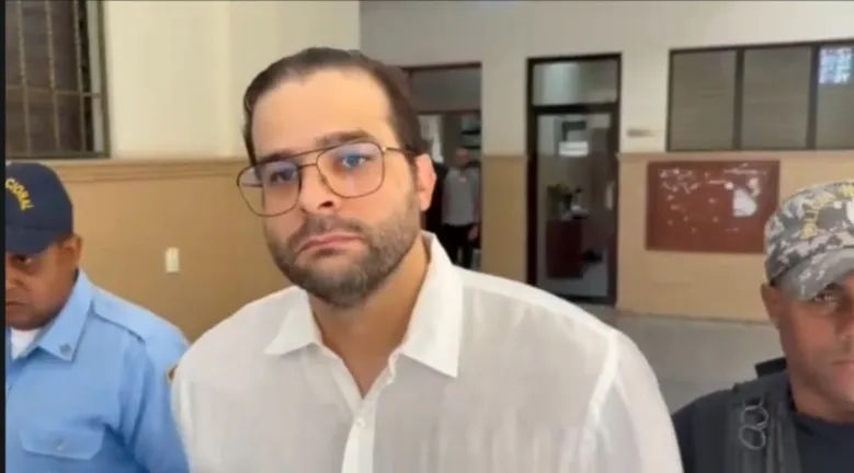 Detienen por segunda vez a abogado Joel Carlo Román investigado por estafa, asociación de malhechores,  falsificación y lavado de activos