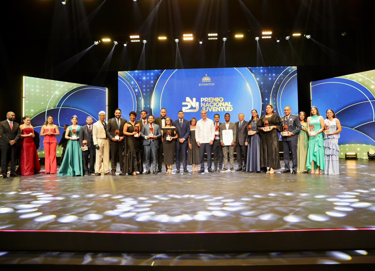 Grupo Apolo 27 del Intec gana el Gran Premio Nacional de la Juventud