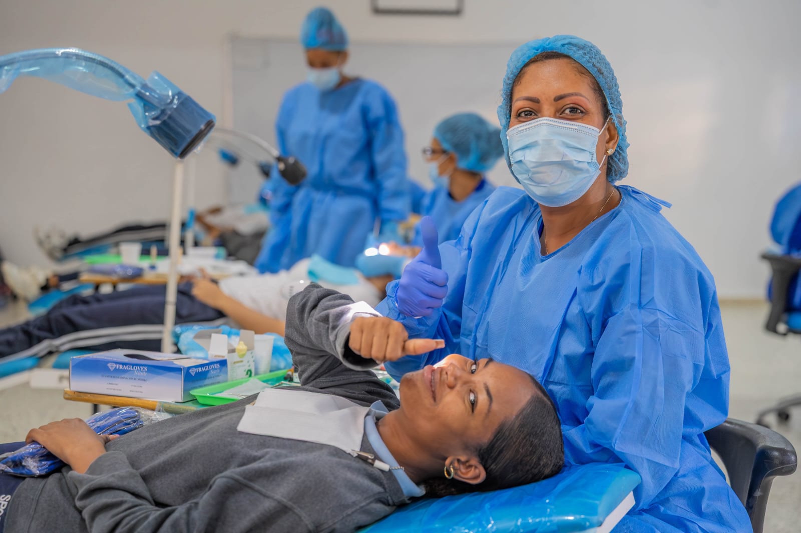 Más de 700 estudiantes de Monte Plata son atendidos en jornada de salud integral