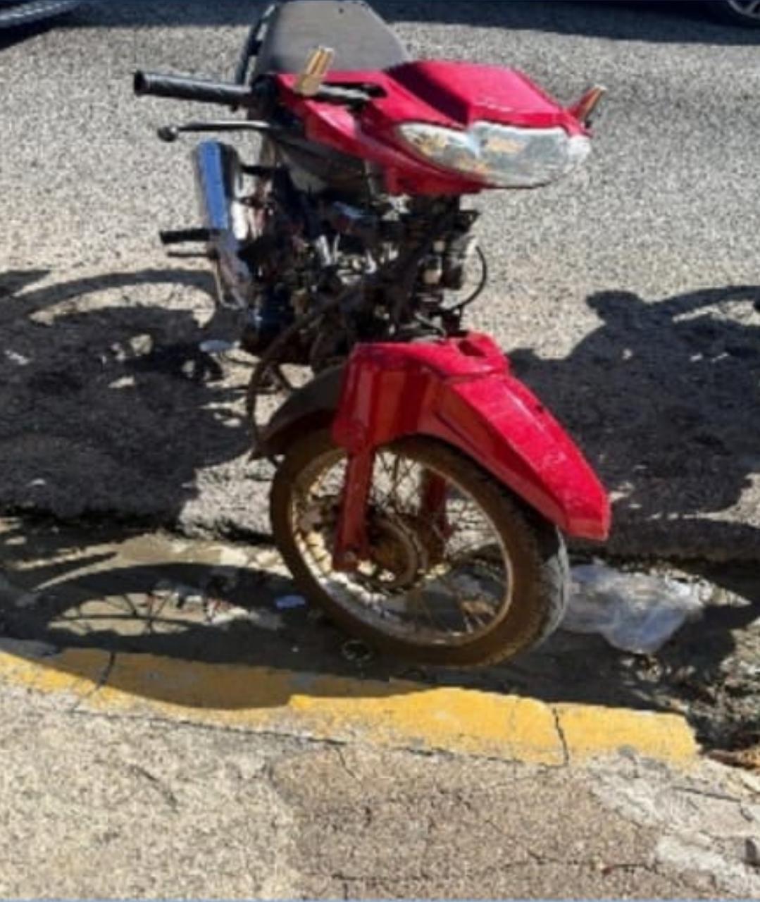 Policía recupera dos motocicletas reportadas como robadas en La Romana