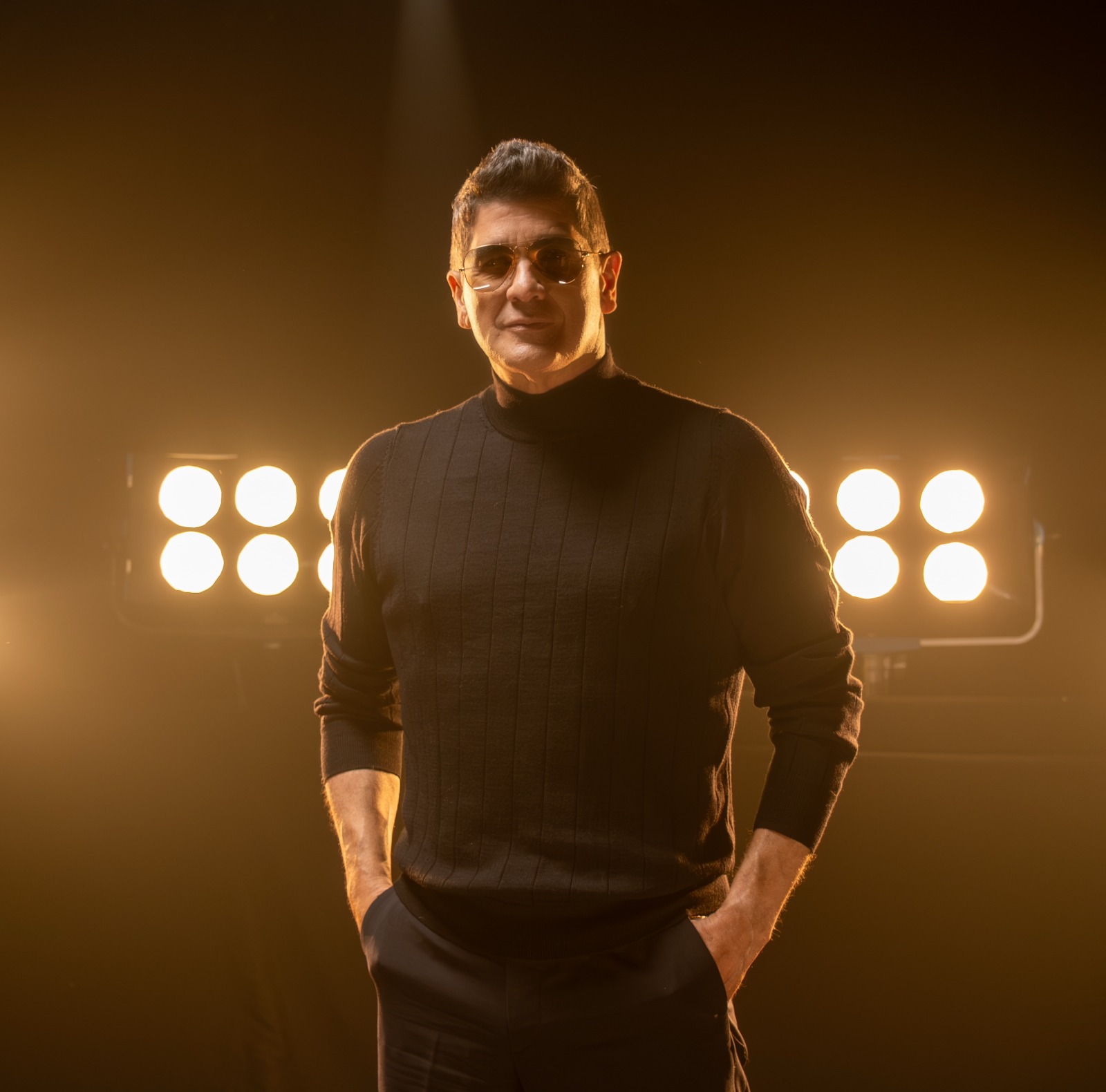 “Si no era yo”, merengue con el que Eddy Herrera le canta a los corazones rotos