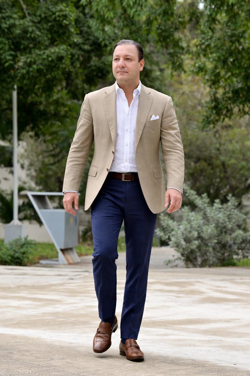 Abel Martínez pide excluir su nombre del listado de aspirantes que se presentará ante el CC del PLD el domingo