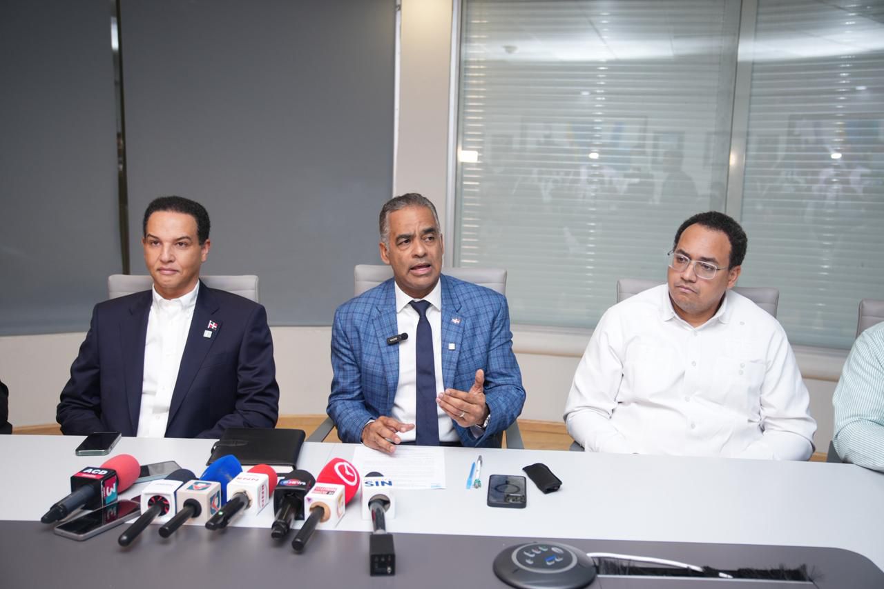 Sector eléctrico recupera el 60 % del suministro tras falla nacional