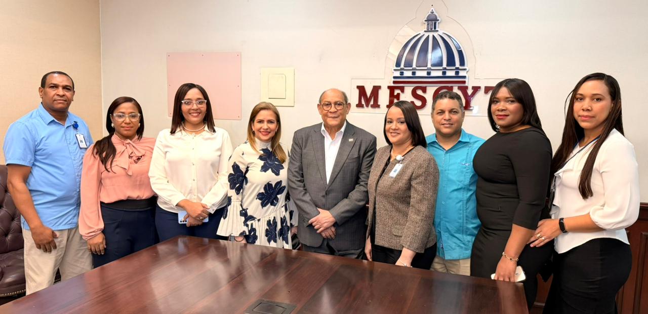 Mescyt abre convocatoria de Becas Nacionales 2026 con prioridad en áreas Steam