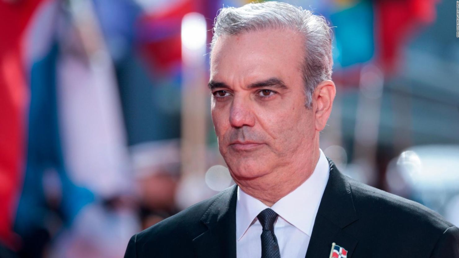 Abinader asegura que el servicio eléctrico nacional estará restablecido a las 5:00 p. m.