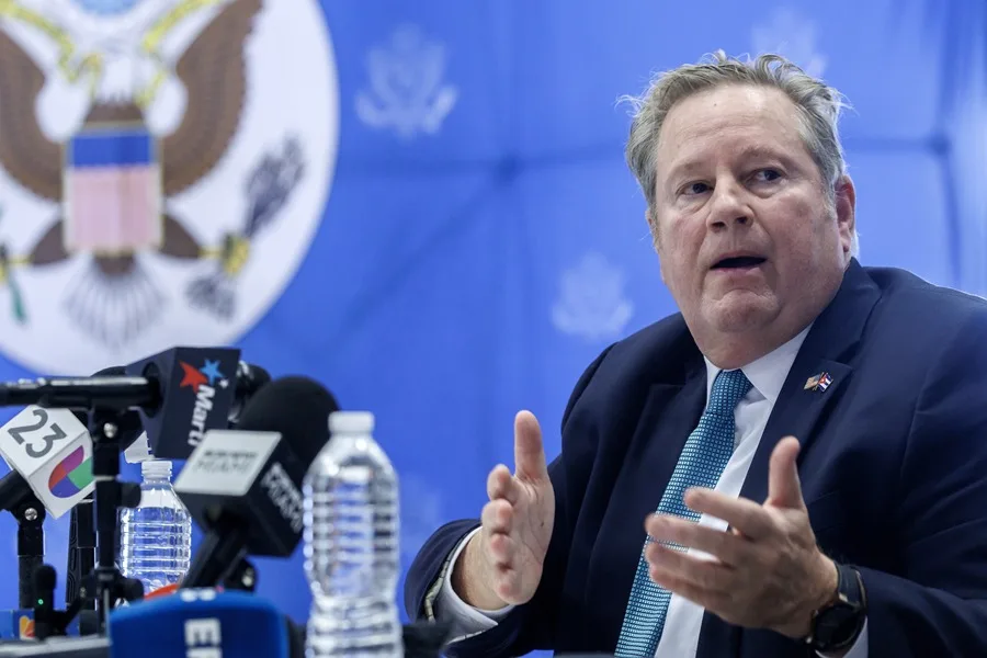 EE.UU. denuncia agentes de Cuba «acosaron» a su encargado de negocios en La Habana