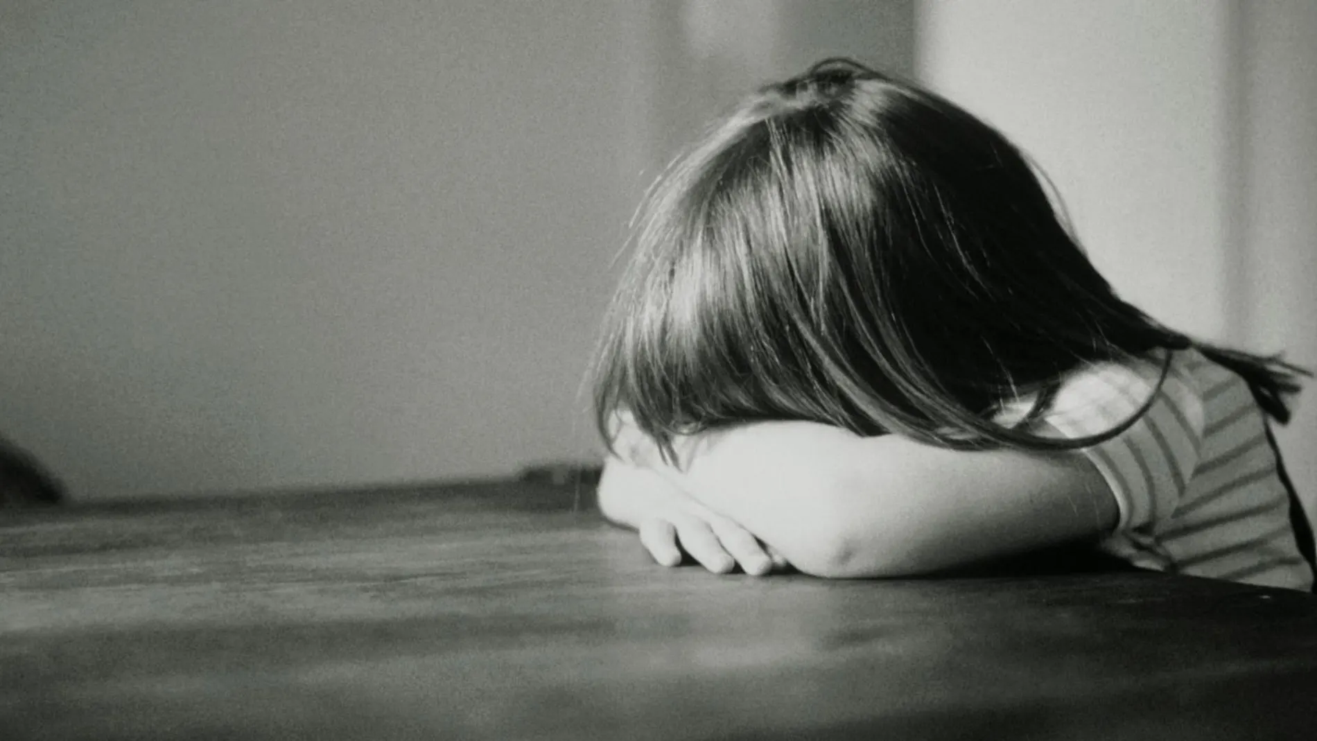 Video en redes muestra maltrato contra niña en guardería del ensanche Ozama