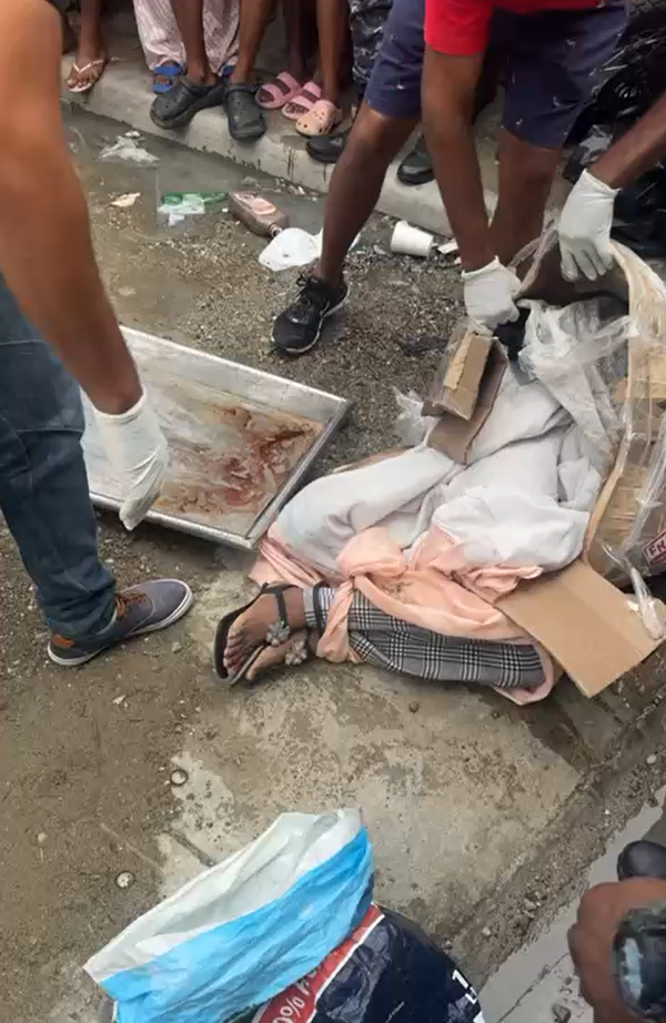 Investigan hallazgo de mujer sin vida dentro de una caja de cartón en San Cristóbal