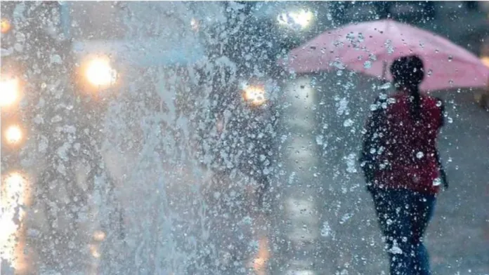 Indomet pronostica aguaceros, tronadas y fuertes ráfagas de viento en varias localidades por vaguada