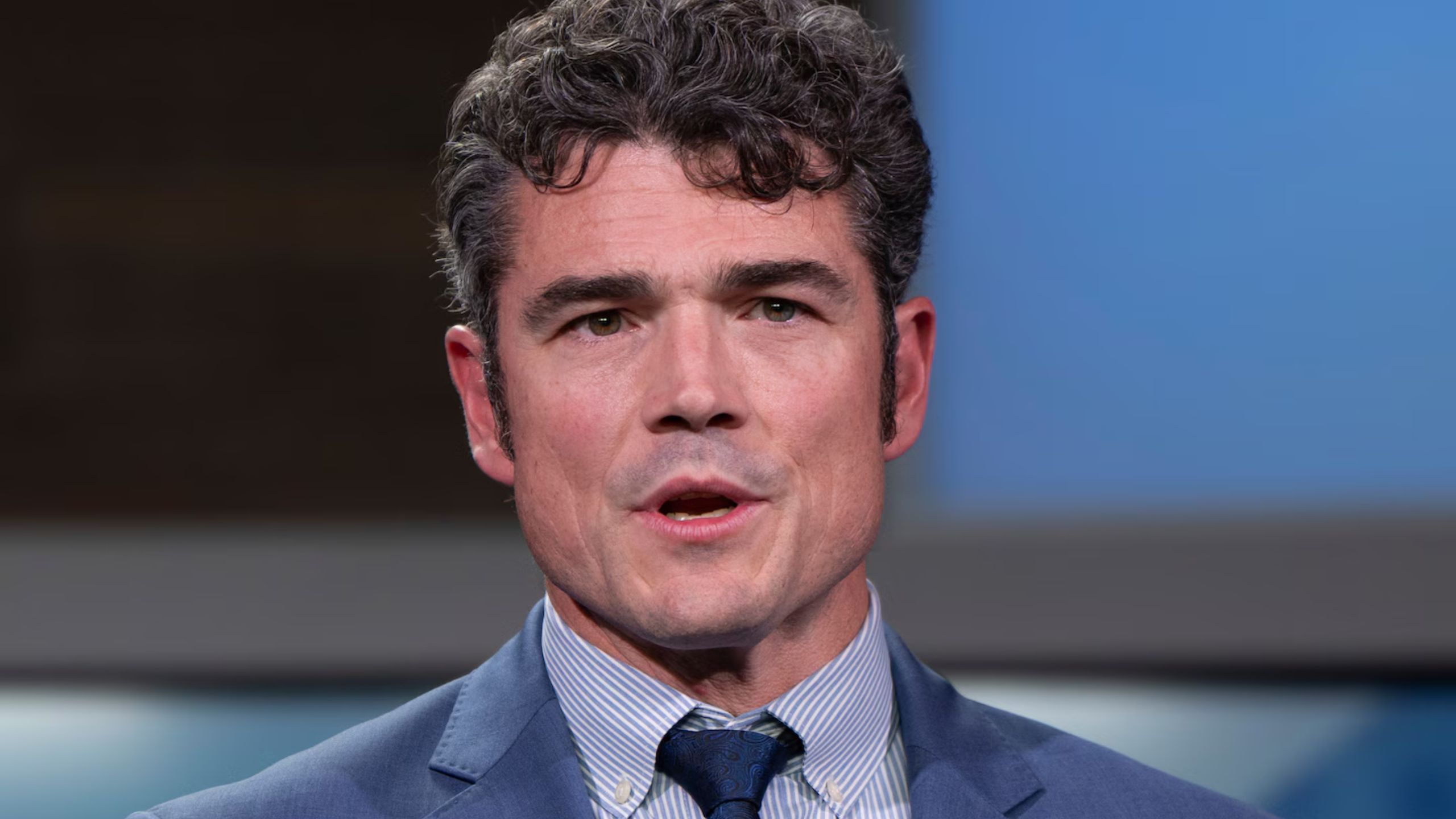 Renuncia asesor antiterrorismo de Trump, dice que Irán “no presentaba una amenaza inminente”