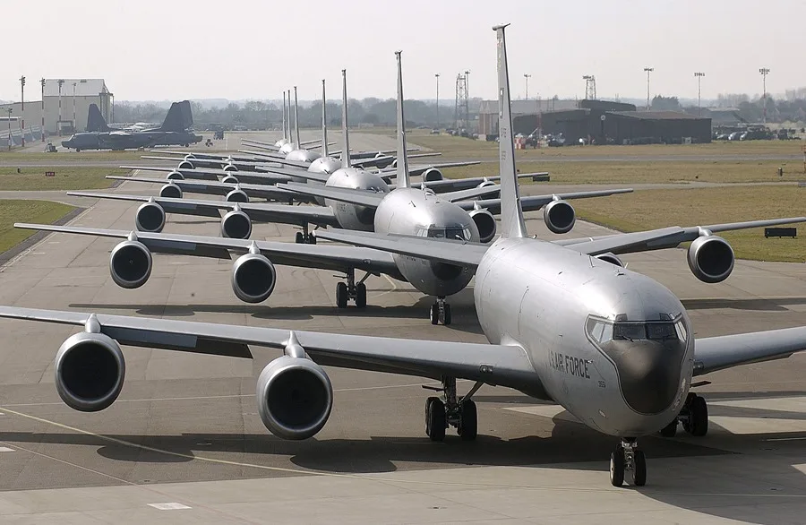 EEUU confirma la muerte de los seis miembros de la tripulación del avión accidentado en Irak