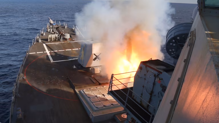 Estados Unidos destruyó instalaciones de mando y control de la Guardia Revolucionaria de Irán