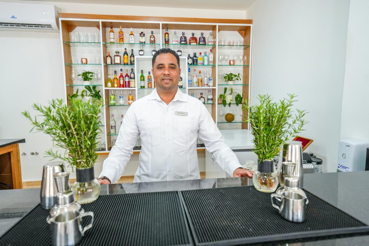 Gobierno abre escuela técnica de hostelería en Punta Cana para suplir demanda del turismo