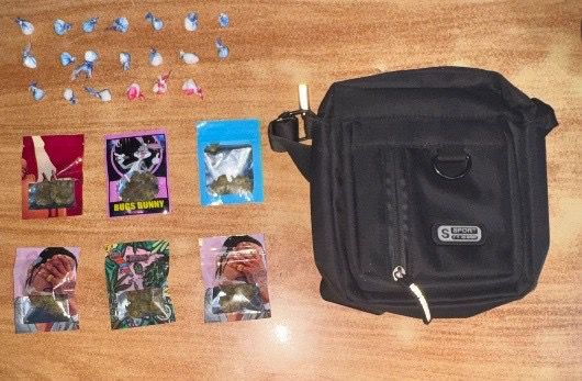 Policía apresa en Higüey a joven acusado de tentativa de homicidio y posesión de drogas