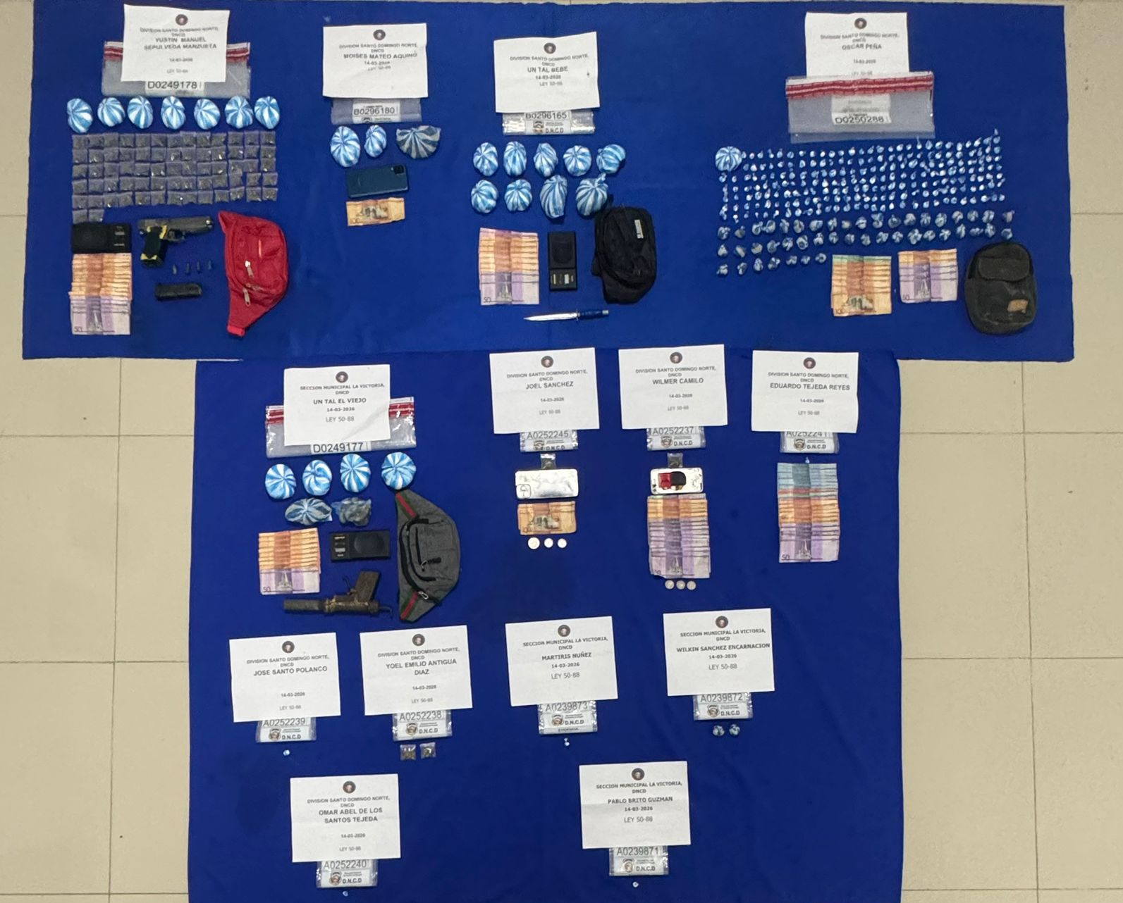Ocupan drogas, arma y recuperan motocicletas en varios operativos en SDN