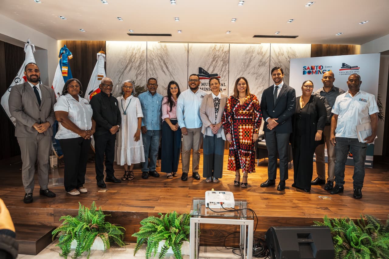 Alcaldía del DN y Liga Municipal capacitan a juntas de vecinos sobre participación ciudadana