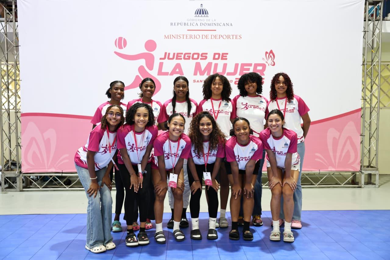 Distrito Nacional derrota a La Vega en voleibol de los Juegos de la Mujer