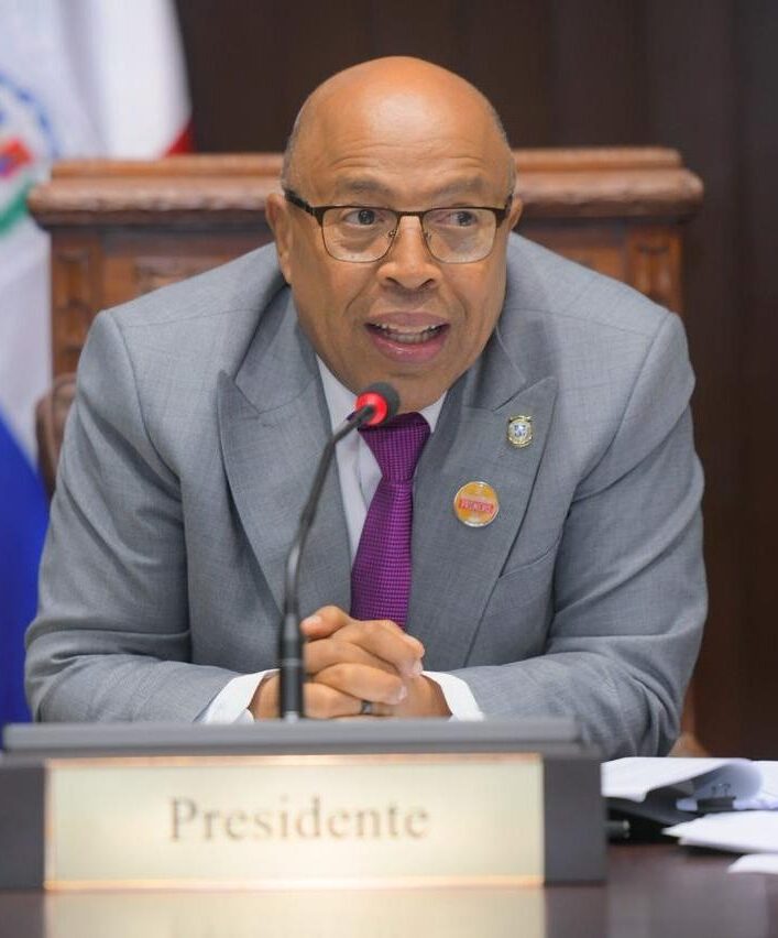 Cámara de Diputados convierte en Ley eliminación de candidaturas independientes