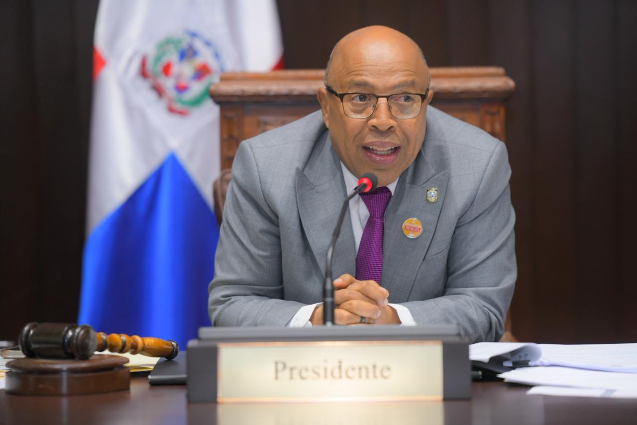 Cámara de Diputados convierte en Ley eliminación de candidaturas independientes