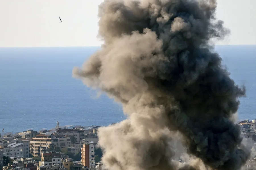 EE. UU. pide a sus ciudadanos que abandonen 14 países de Oriente Medio por «graves riesgos» de seguridad