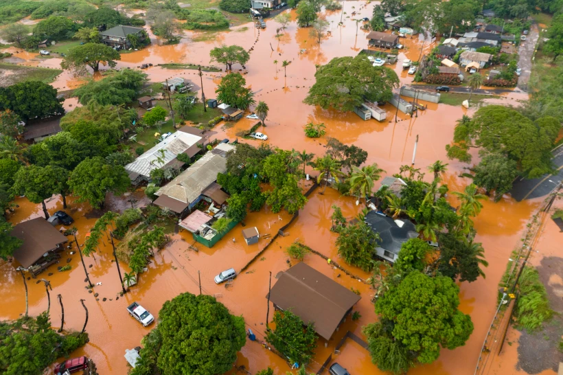 Hawai sufre sus peores inundaciones en 20 años y pronostican más lluvia