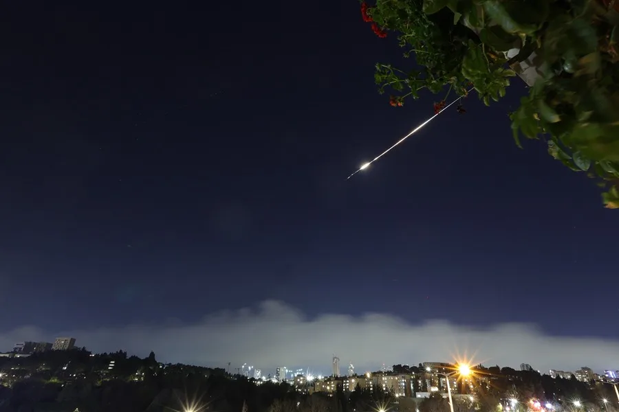 Los hutíes de Yemen confirman que lanzaron un ataque con misiles contra el sur de Israel